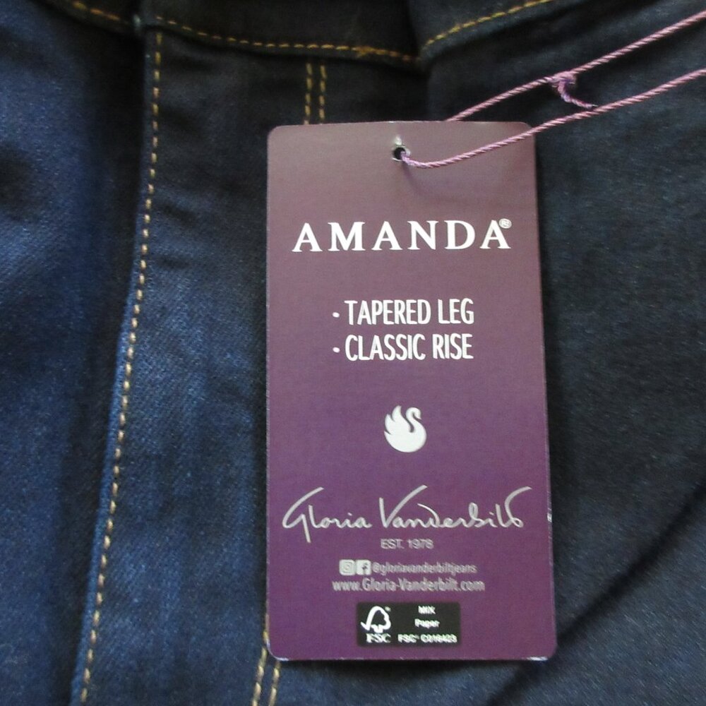 Gloria Vanderbilt Amanda- Tapered Leg Classic Rise Dark Denim Jeans Size 20W NWT - Picture 3 of 6